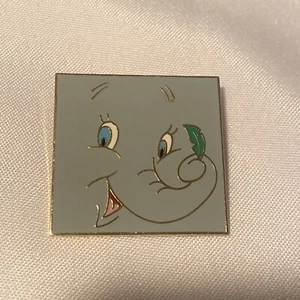 Disney Auctions DA Dumbo Flying Elephant Square Face Limited Edition Pin Le 1000 - Picture 1 of 2
