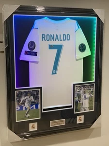 Cristiano Ronaldo Real Madrid Signed Framed Jersey Beckett - Picture 1 of 10