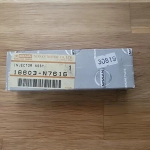 Genuine Nissan Fuel Injector 16603-N7616 1975-1987 2.0L 2.2L 2.4L 2.8L OPEN BOX - Bild 1 von 3