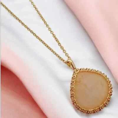 Kendra Scott KENZIE MACRAMÉ подвеска ожерелье в RSG румяна дерева. Розничная цена $78 - Изображение 1 из 4