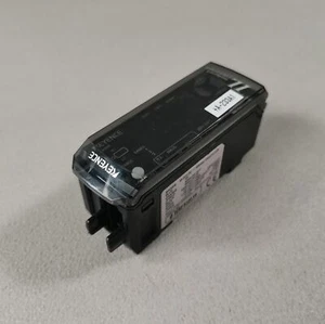 Keyence IL-1000 - Picture 1 of 4