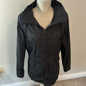 Mountain Hard Wear Woman's Lightweight Hooded Jacket Size Medium Black - Picture 1 of 8
