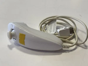 Official Genuine White Nintendo Wii Nun Chuck Controller - Working ~ VGC - Picture 1 of 3