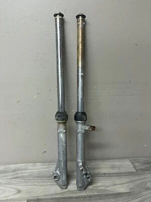 Yamaha PW80 1983 suspensión delantera horquilla amortiguadores derecha izquierda 99999-03235-00 Foto 1 de 4