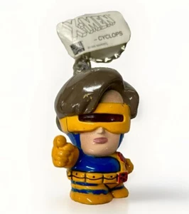 "Llavero vintage X-Men Cyclops iluminado (no funciona) 2"" - importación japonesa 1995" - Imagen 1 de 1