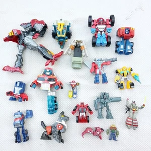 Lote de piezas dañadas Transformers de colección/figuras de acción modernas/de colección - Imagen 1 de 10