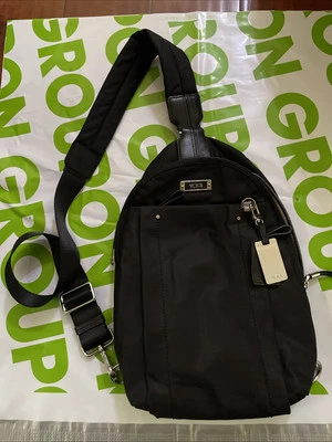 TUMIVoyageur Brive Sling Backpack w/CHARM LOGO TAG KEYCHAIN Black - Image 1 of 4