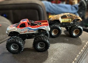 Hot Wheels Monster Jam Team Meents & Made USA Mattel 1:64 Monster Trucks - Foto 1 di 5