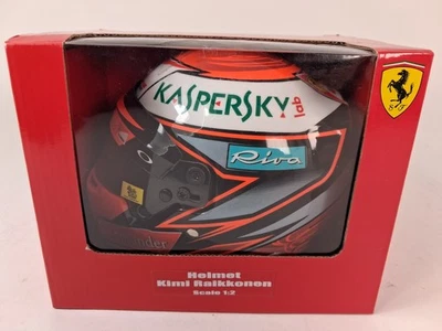 Bell Helmet Kimi Raikkonen Ferrari F1 Formula 1 2017 SIGNED 1/2 - Immagine 1 di 4