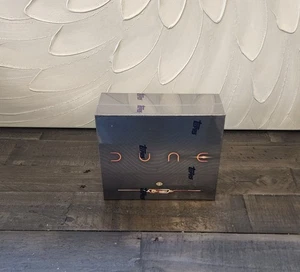 2024 Topps Chrome Dune Hobby Box - Factory Sealed 🔥 Free ship - Picture 1 of 2