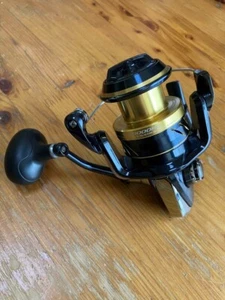 Shimano Spheros SW 5000 HG Spinning Reel - Picture 1 of 6