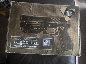 Joytech Real Arcade Light Gun for PS1 - Picture 1 of 3