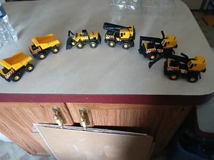 Maisto Tonka Mighty Construction Mini Toy Trucks #758, 748, 728 768 Lot of 6 - Picture 1 of 6