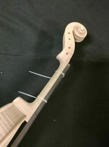 1 PC Unvarnished Violin 4/4 With Nice Spruce Top and Flamed Maple Back - Picture 1 of 12