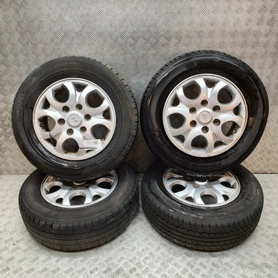 HYUNDAI H-1 Cargo Alufelgen-Satz mit Reifen 52910-4H210 2.5D 81kw 2011 28444790 - Bild 1 von 4