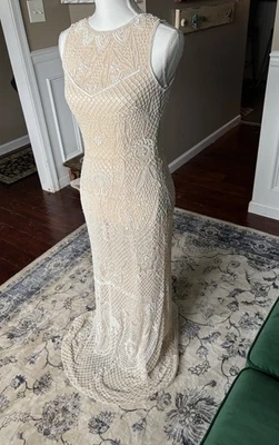 Vestido Camille La Vie Cuentas Desnudo Malla Talla 2 Espalda Abierta Formal Noche Novia Foto 1 de 4