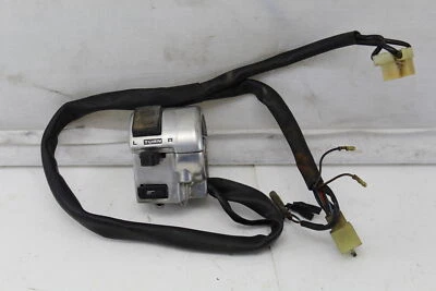 99 00 01 02 03 HONDA VT600C SOMBRA MANILLAR IZQUIERDO BOCINA INTERMITENTE INTERRUPTOR FARO  Foto 1 de 4