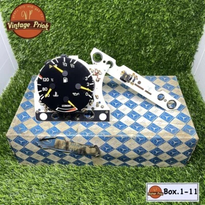 Mercedes Benz W201 190 190E Instrument Cluster Gauge Temperature and Oil VDO Nos - Image 1 of 4