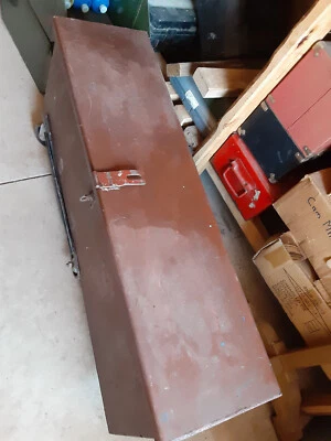 Job Box,  Heavy duty locking Toolbox for Work Site / garage / truck - Image 1 of 4