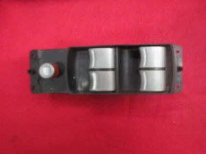 Schalter Fensterheber vorn links HONDA LEGEND KB1 Baujahar 2006-2009 Prefacelift - Picture 1 of 1