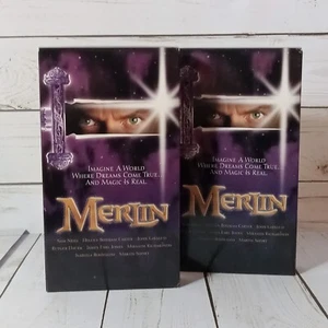 Merlin VHS Kassette 1998 Fantasy / Abenteuer TV Miniserie Sam Neil KOSTENLOSER VERSAND - Bild 1 von 8