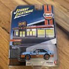 Johnny Lightning - CS Customs Gulf - 1992 Ford Mustang GT - 1 de 2496 - 2018 Neuf dans son emballage