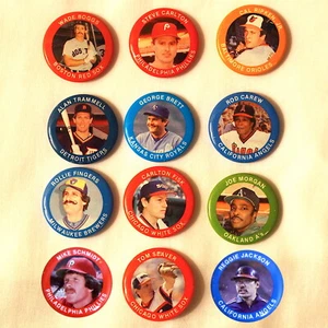 Fun Foods 12 Baseball Buttons Seaver Fisk Carlton Ripken Carew Brett Schmidt - Picture 1 of 2