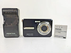 Pentax Optio E65 8.1MP Digital Camera - Picture 1 of 11