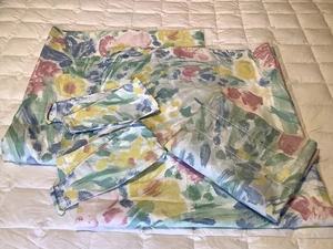 Croscill Curtains 2 Panels, Valance, Tie Backs Pastel Watercolors Tulip Floral - Picture 1 of 9