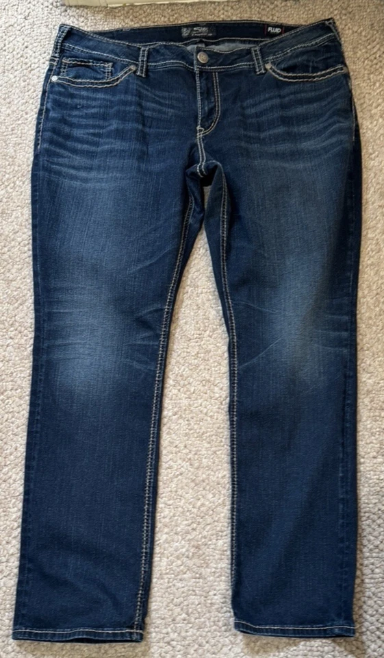 Pantalones de mezclilla azules fluidos rectos medios Silver Jeans Co. Suki talla 22/L32 nuevos sin etiquetas Foto 1 de 4