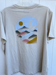 Carhartt Women’s 2X Relaxed Fit Pocket Back Graphic Short Sleeve Beige New - Picture 1 of 5