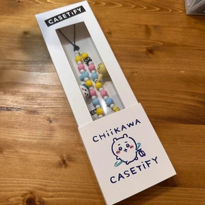 CASETiFY x Chiikawa Colab Stylowy charm Hachiware - Zdjęcie 1 z 2
