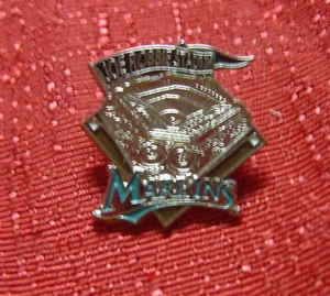 Florida Marlins Joe Robbie Stadium Pin MLB - Picture 1 of 1