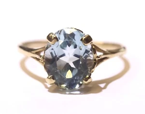 10k Yellow Gold Oval Blue Topaz Ring 2.3g Size 8 estate vintage - Picture 1 of 7