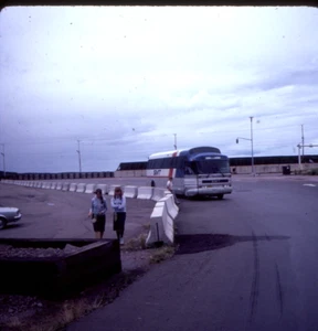 GM New Look Bus Kodachrome original Kodak slide-SMT Bus Co.Prince Edward Island. - Picture 1 of 1