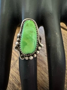 Navajo Ring Sterlingsilber natürlicher grüner Türkis Fuß signiert CEO LESEN GR. 6,25 - Bild 1 von 13