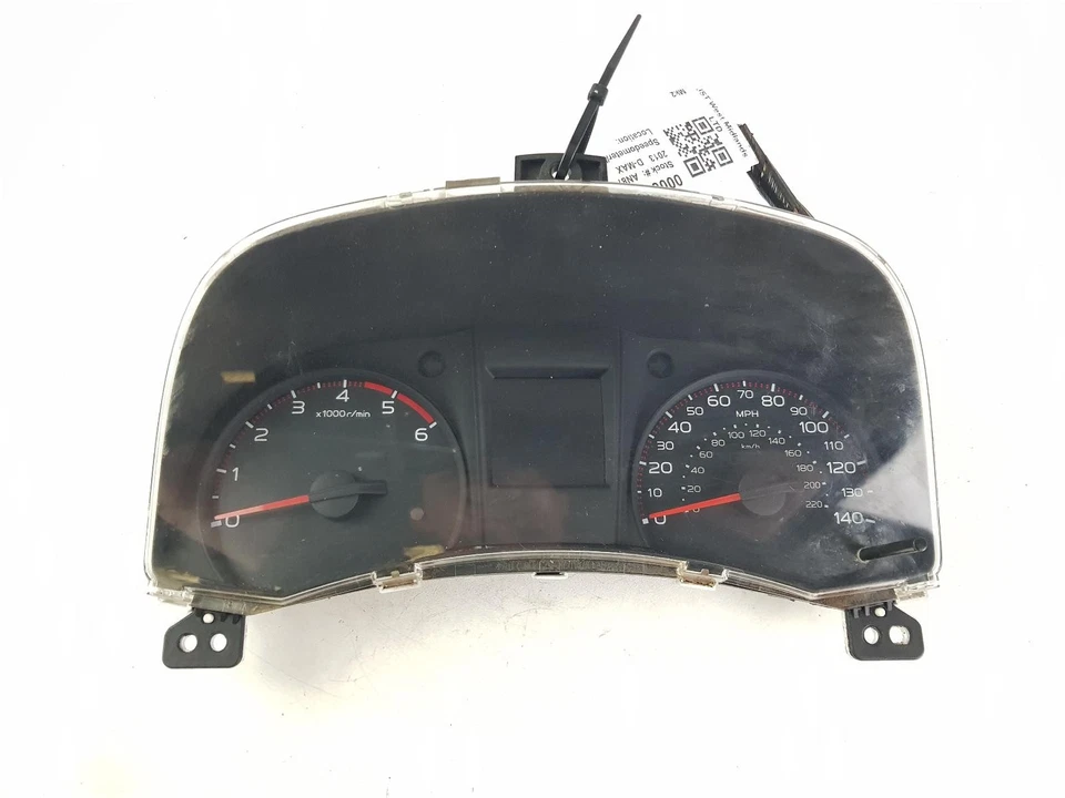 ISUZU D-MAX SPEEDOMETER CLUSTER 2.5L DIESEL 8981561427  2013 - Image 1 of 4