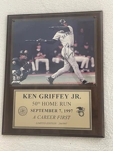 Ken Griffey Jr. Signed Autograph Display Plaque 50th Home Run Ltd. Ed. 1997 - Picture 1 of 9