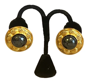 CAROLINA HERRERA Goldtone Faux Hematite VTG Paris Runway Statement Clip Earrings - Picture 1 of 9