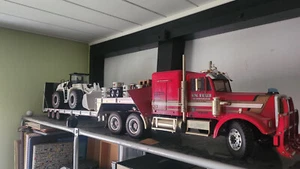 tamiya 1/14 king hauler Auflieger Bagger - Bild 1 von 12