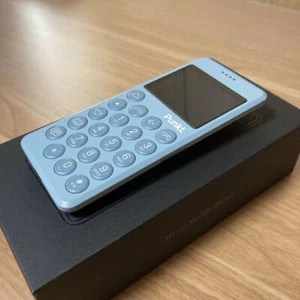 Punkt MP02 Minimalist Mobile Phone Light Blue 4G LTE Bluetooth Wi-Fi Android - Picture 1 of 10