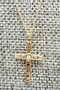 A20) Vintage PPC 1/20 14KT G.F. Cross w/ 19" Chain - Picture 1 of 6