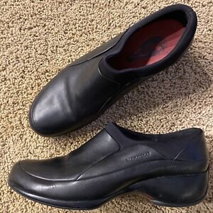 Mocassins imperméables en cuir noir Merrell chaussures minces pour femmes 11 stretch EUC