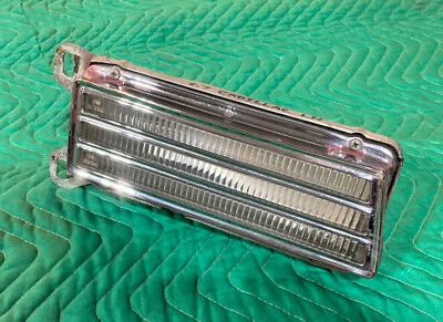 Cadillac Deville Fleetwood Calais 1967 67 conjunto de luces de esquina delanteras izquierda Foto 1 de 4