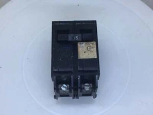 Interruptor de circuito Crouse-Hinds MP215 15 Amp 2 polos 120/240V tipo MP-C - Imagen 1 de 5