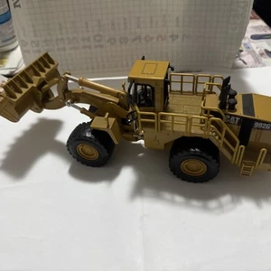 Norscot Scala 1/50 Caterpillar 992g Pala Gommata - Imagen 1 de 12