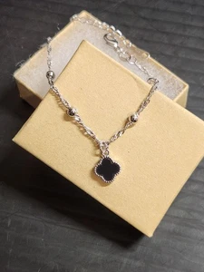 8" Silver 925 Bracelet w/ Black Clover Charm  (rm.1-oo) - Picture 1 of 3
