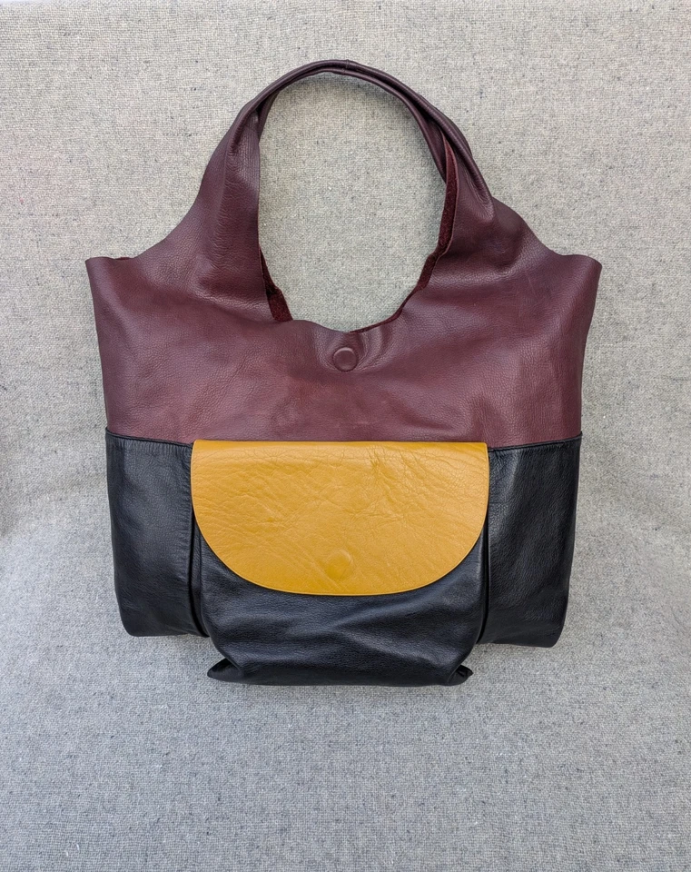 Well used COS Colour Block Shopper large genuine leather hobo shoulder bag. - Image 1 of 4