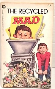 The Recycled MAD #32 Humor Satire Warner Paperback 1974 4th printing  BAGGED - Imagen 1 de 7