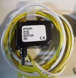 EATON CUTLER HAMMER SNT024CPK 24VAC 24VDC 66C1571G49 - Picture 1 of 2
